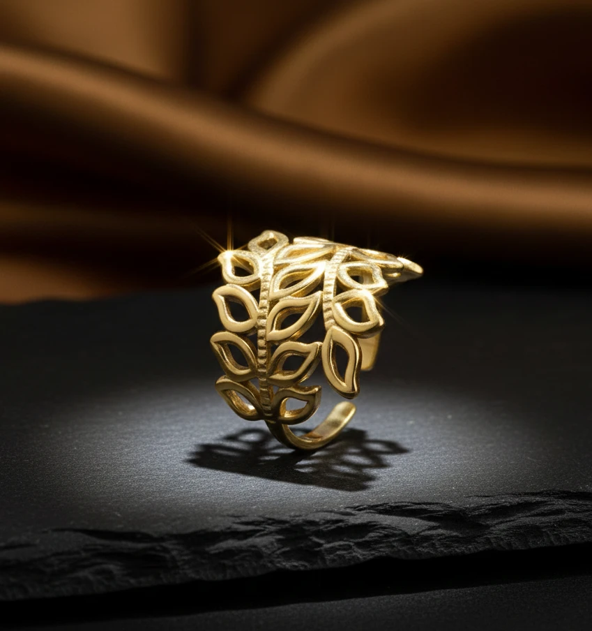 Luxe Layered Leaf Design Ring - Image 3