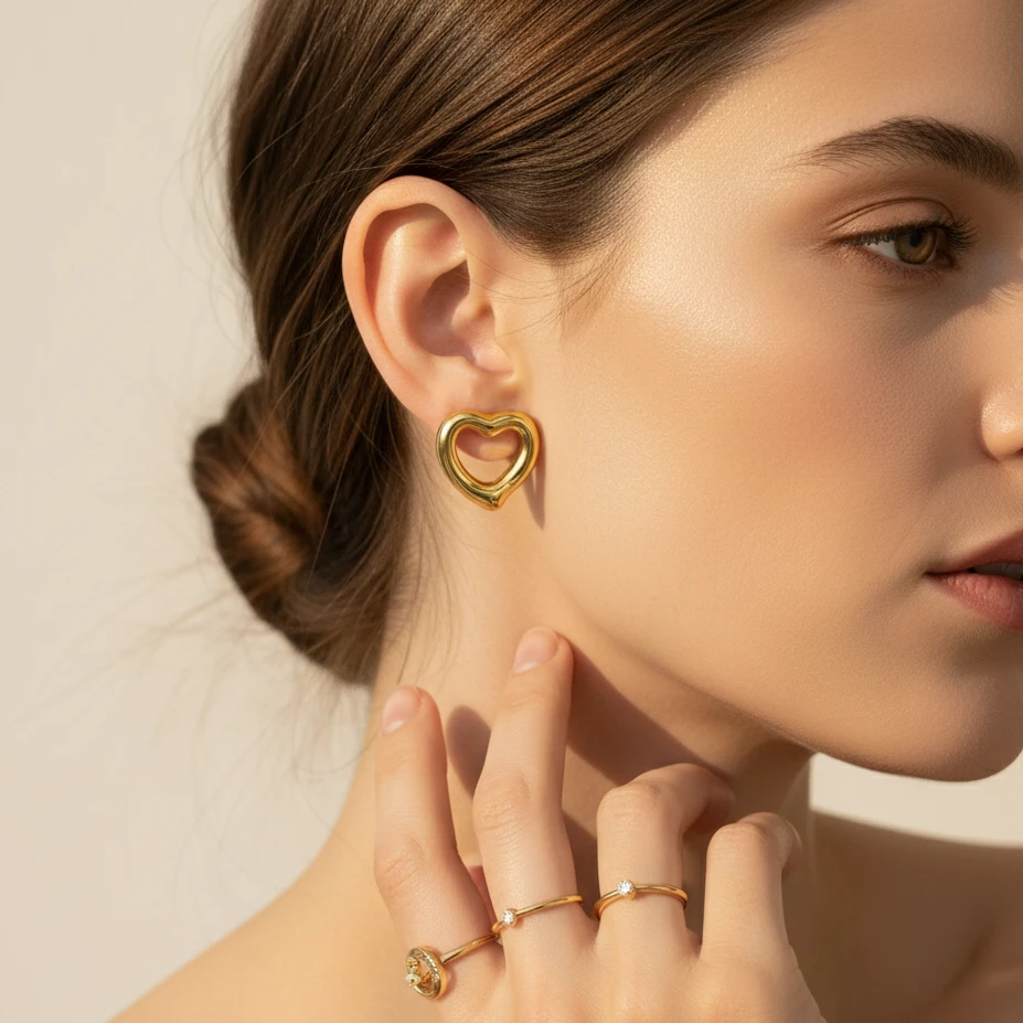 Alternative view of Open Heart Gold Stud Earring