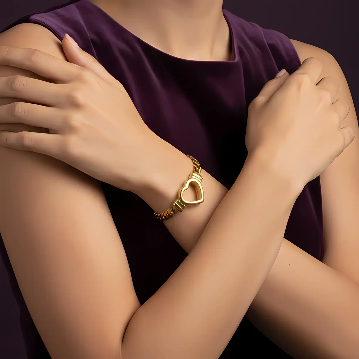 Alternative view of Cuban Link Bracelet with Open Heart Centerpiece