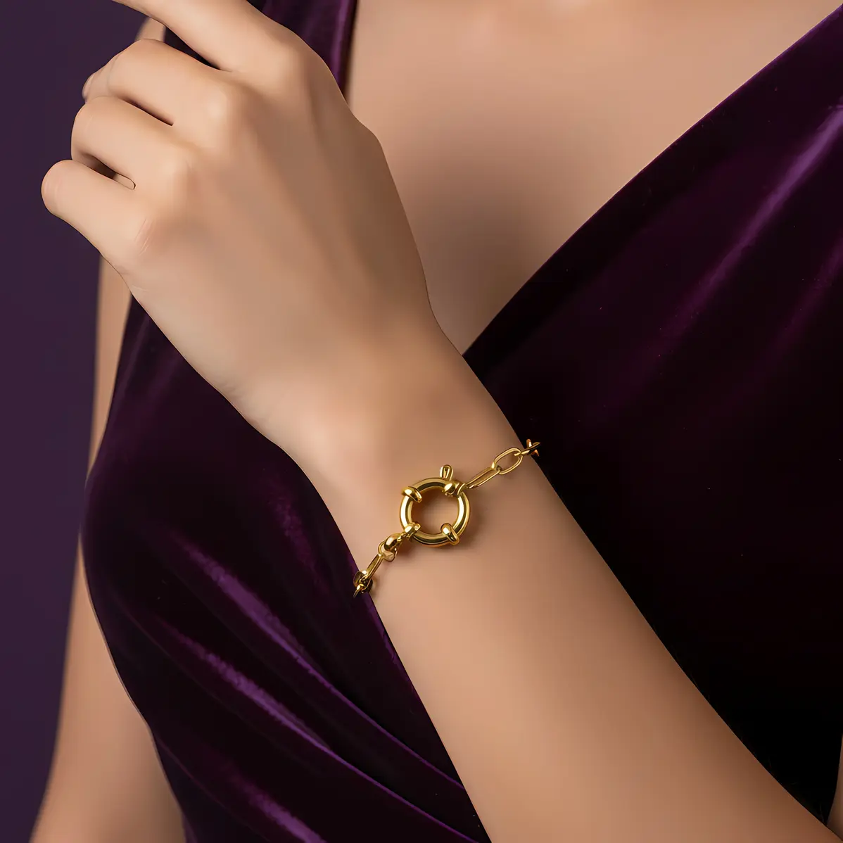 Alternative view of Paperclip Chain Bracelet with Sailor Clasp