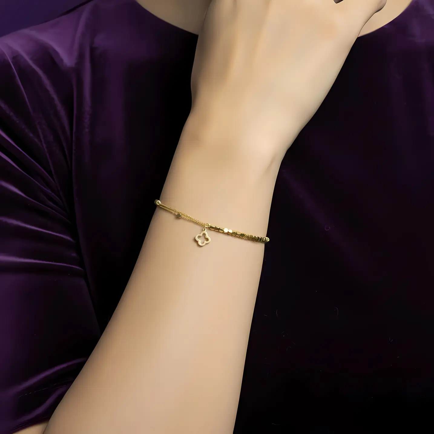 Alternative view of Gold Mixed Chain Bracelet with Clover Charm & Geometric Bead Accents