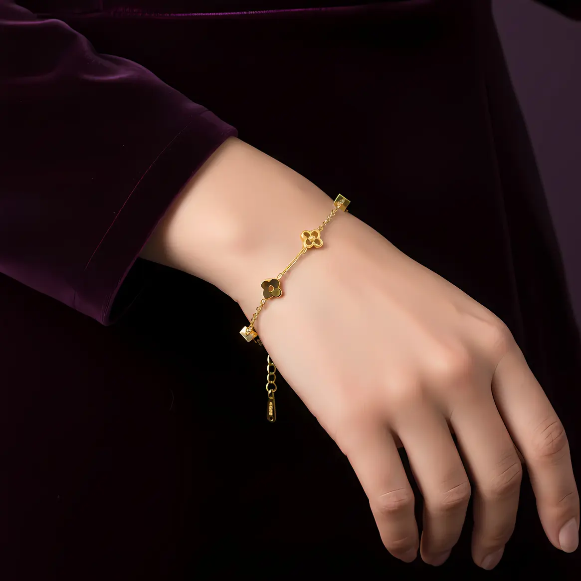 Alternative view of Gold Chain Bracelet with Clover Motifs & Geometric Bead Accents