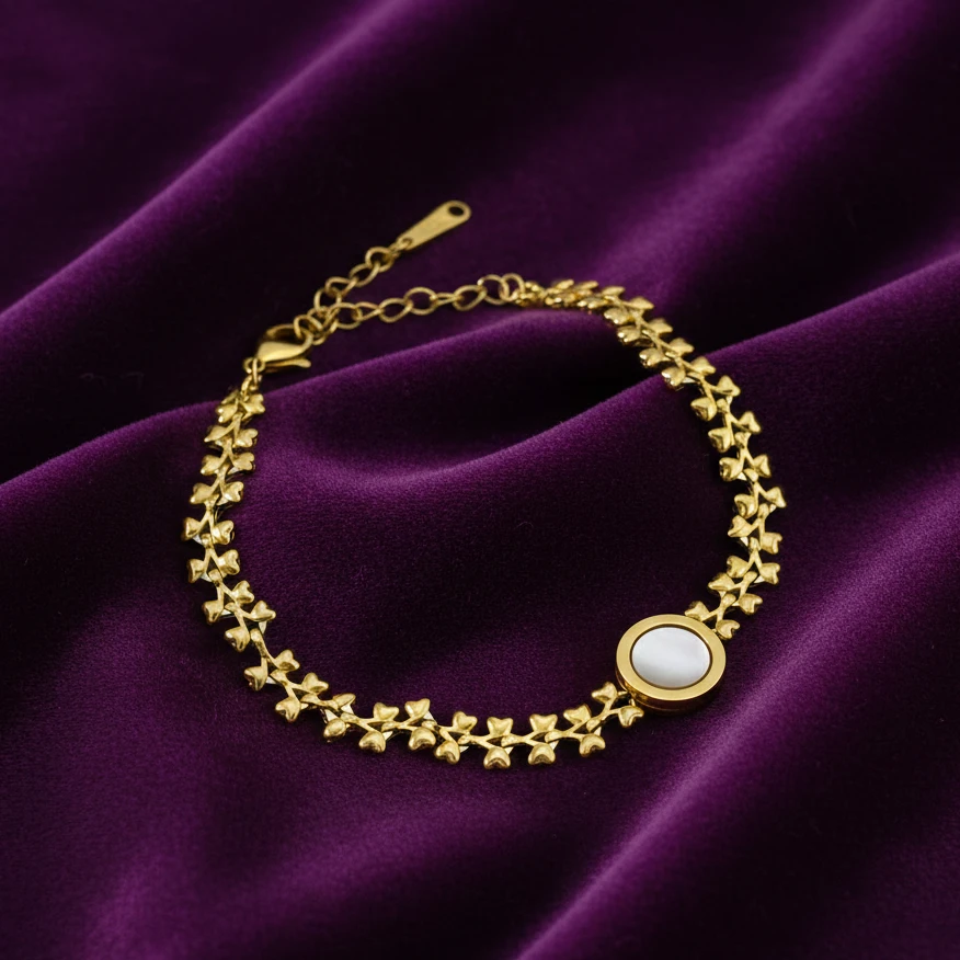 Heart Link Chain Bracelet with Mother of Pearl Circle Centerpiece - Image 5