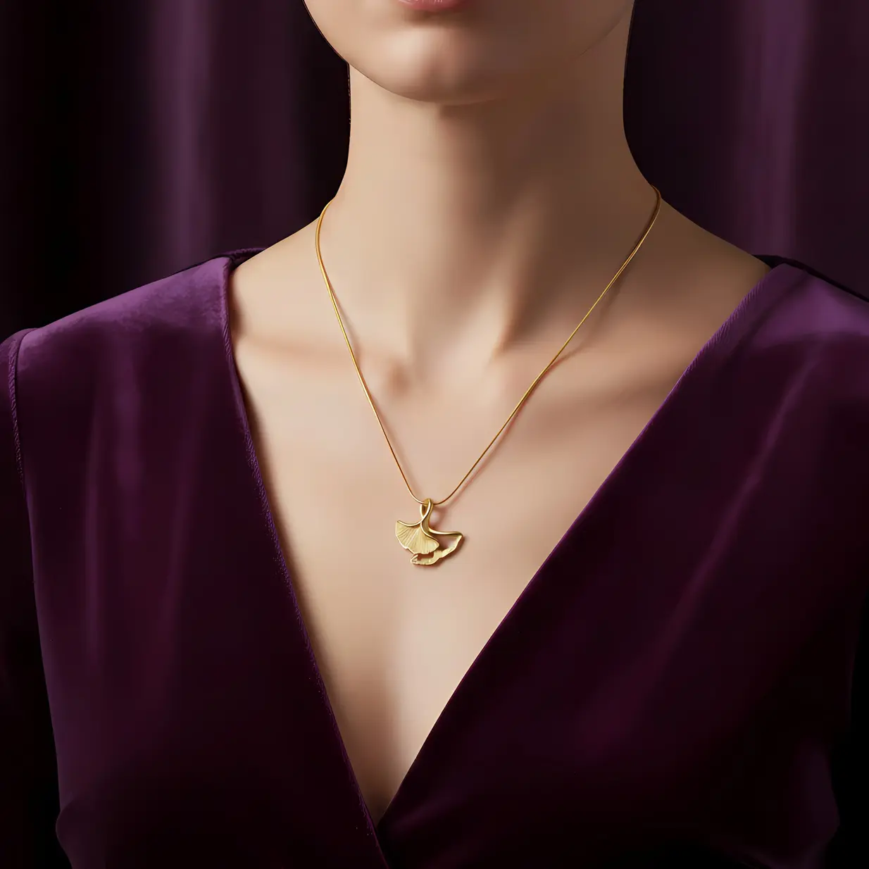 Alternative view of Snake Chain Necklace with Ginkgo Leaf Pendant