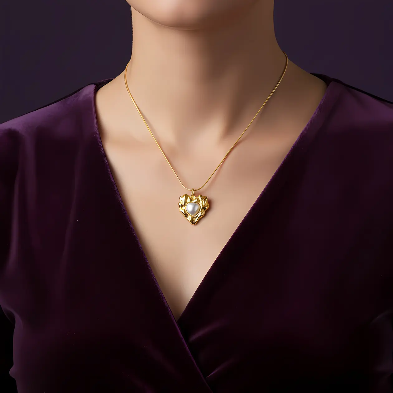 Alternative view of Snake Chain Necklace with Hammered Heart Pearl Pendant