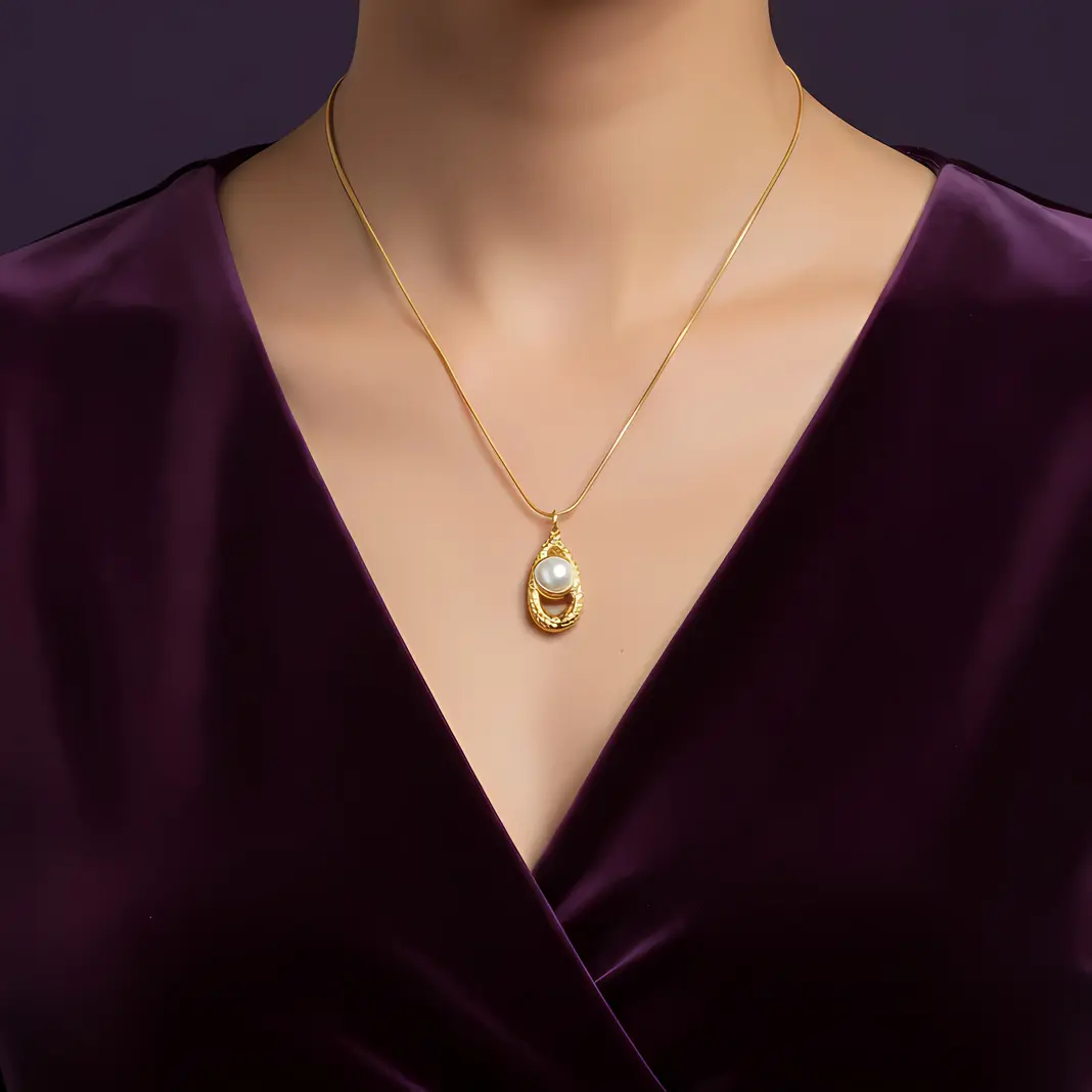 Alternative view of Snake Chain Necklace with Hammered Oval Frame Pearl Pendant